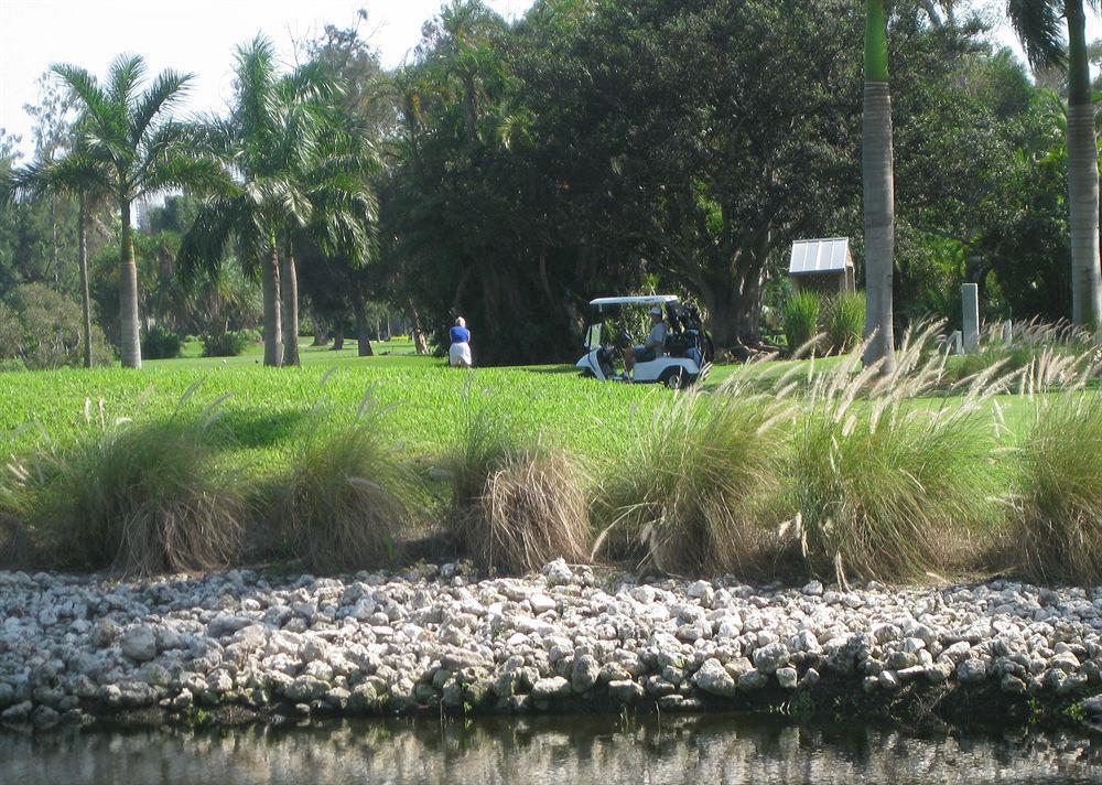 Hollywood Beach Golf Resort Екстер'єр фото