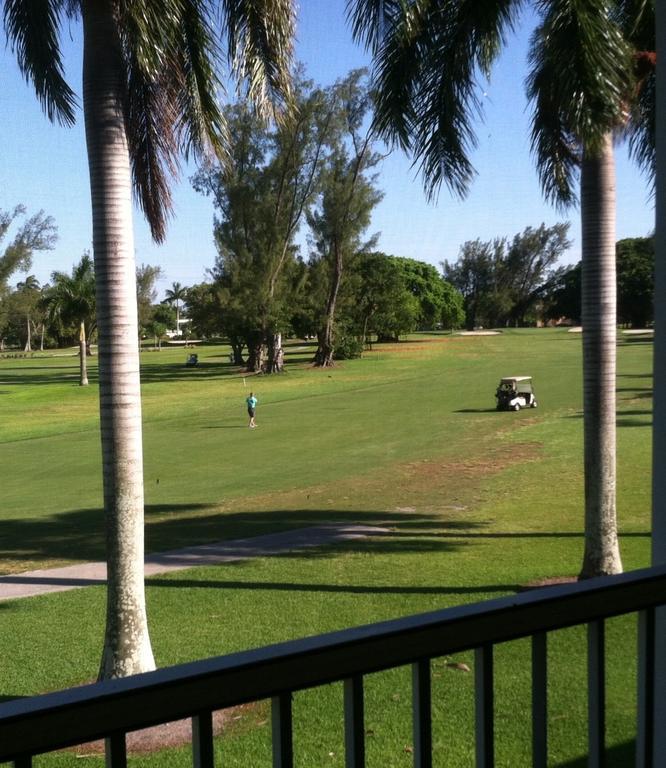 Hollywood Beach Golf Resort Екстер'єр фото