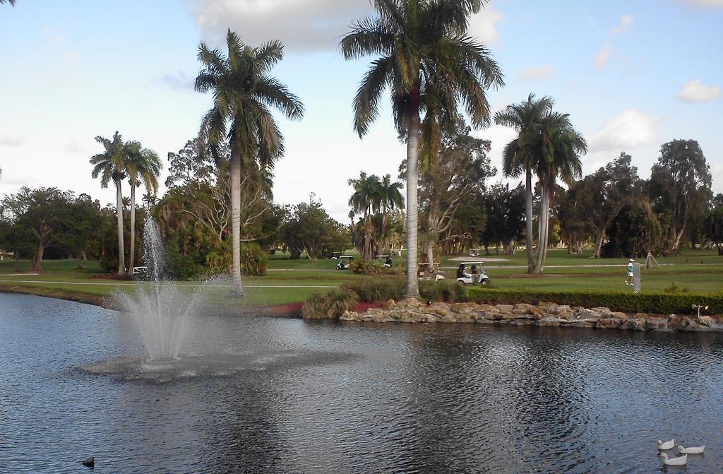 Hollywood Beach Golf Resort Екстер'єр фото