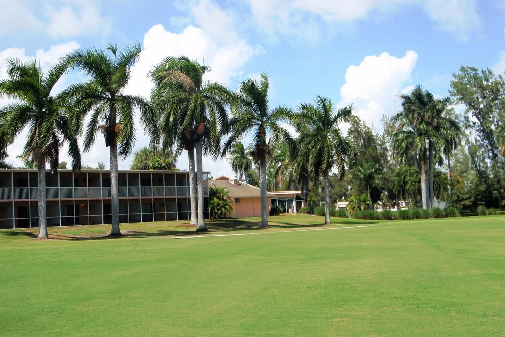 Hollywood Beach Golf Resort Екстер'єр фото