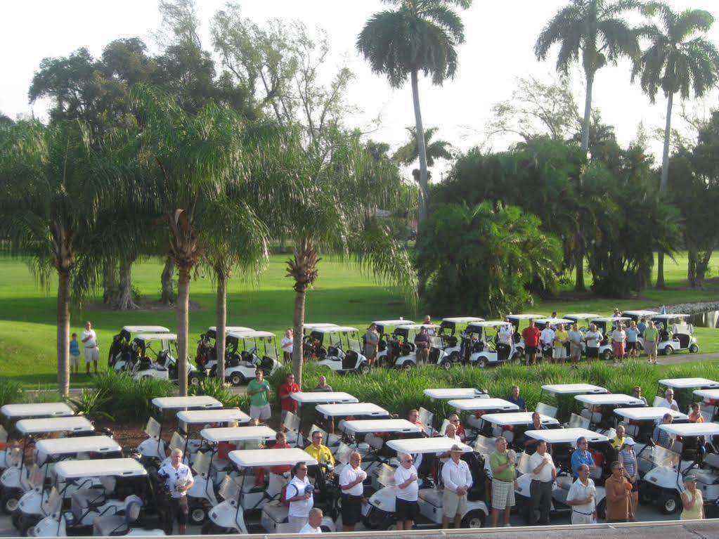 Hollywood Beach Golf Resort Екстер'єр фото